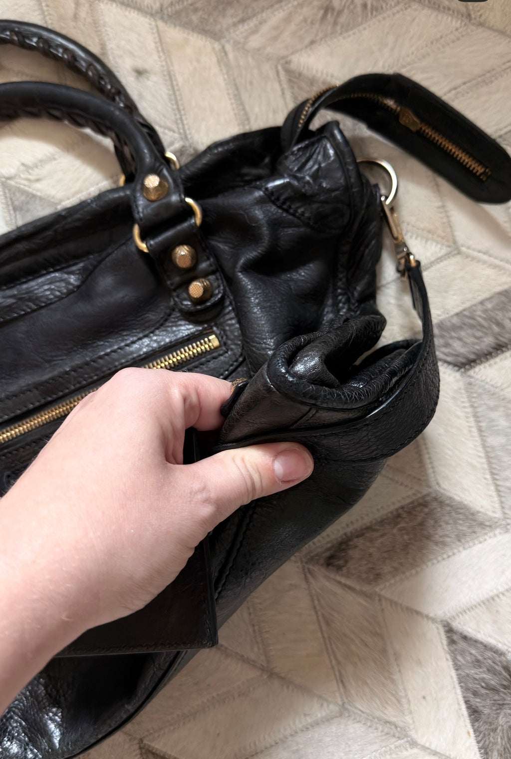 Balenciaga black medium city