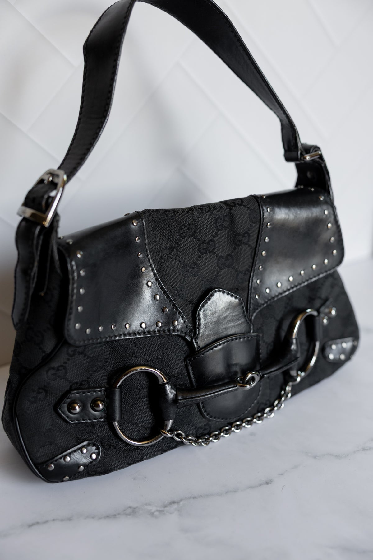 Gucci Horsebit Shoulder Bag