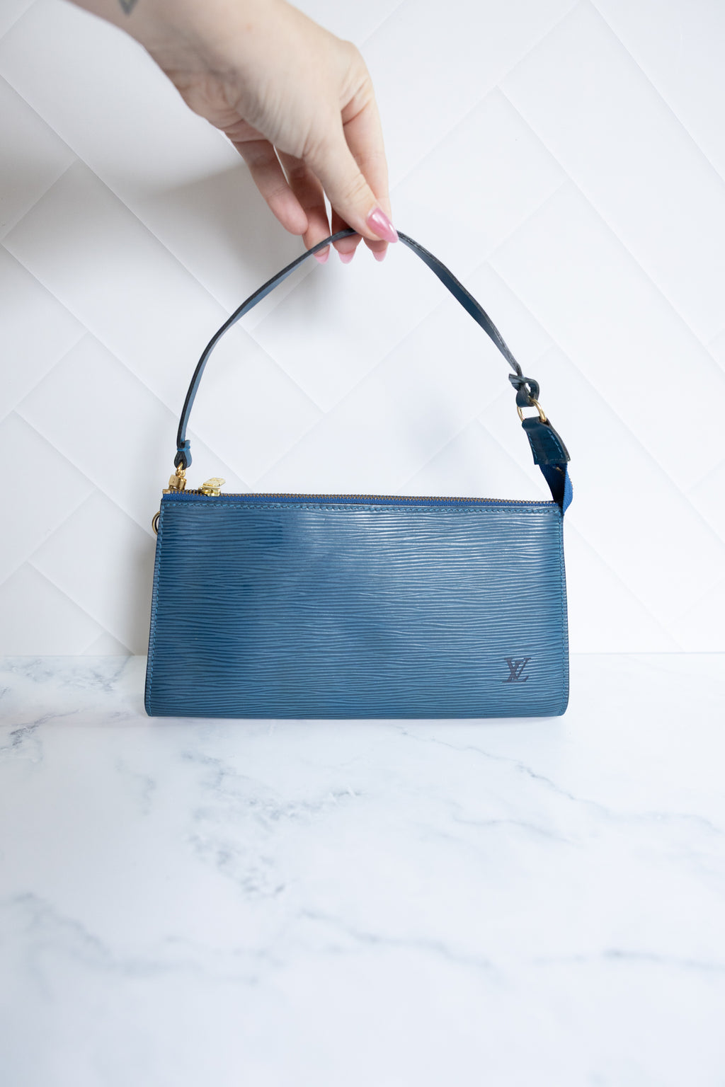 Louis Vuitton Epi Pochette