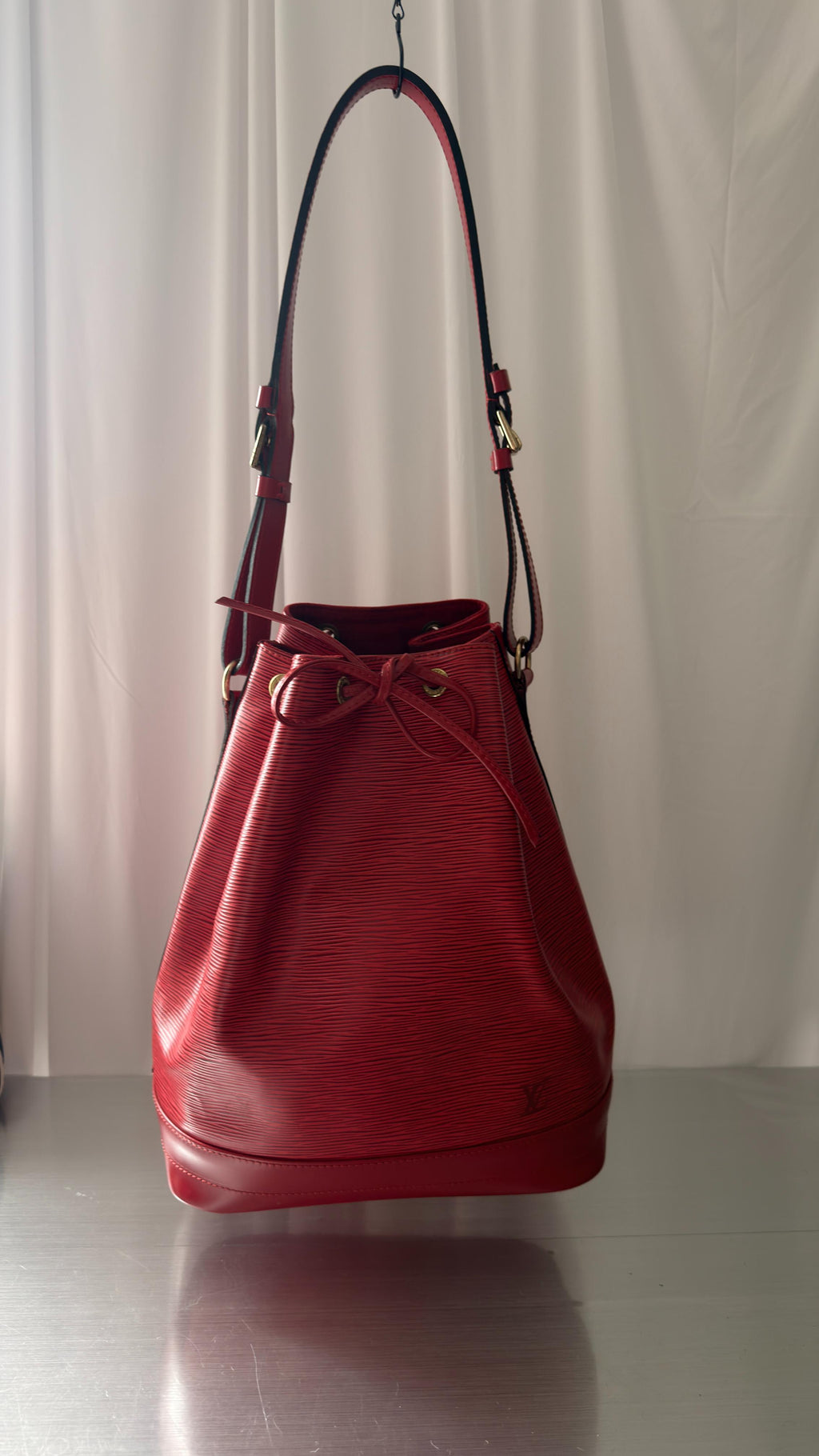Louis Vuitton Red Epi Noe GM Bag