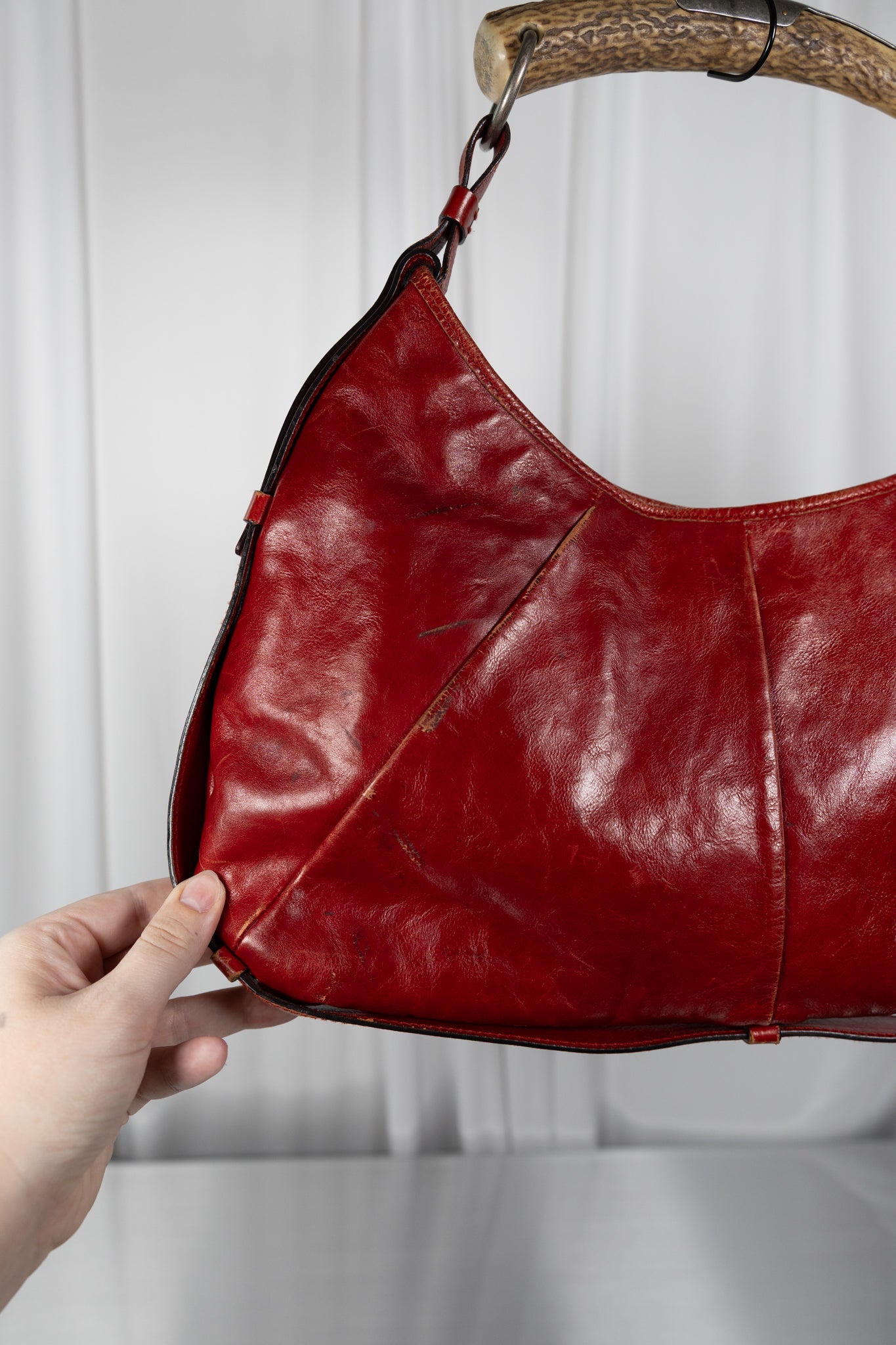 Ysl Red Momabsa